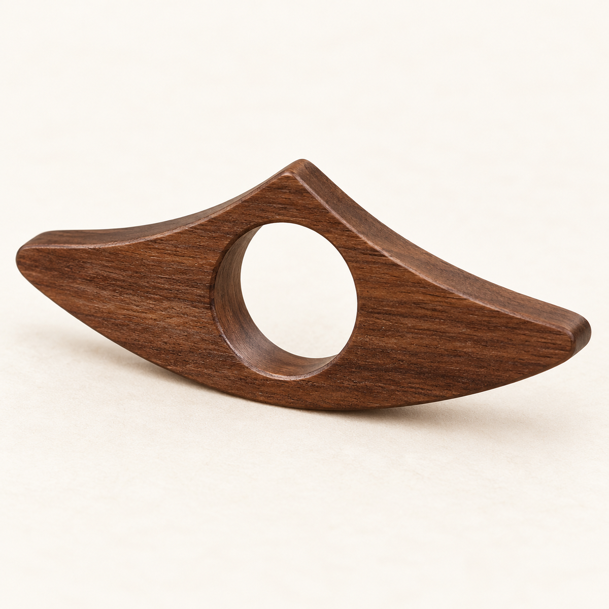 Walnut grain and smooth central thumb opening